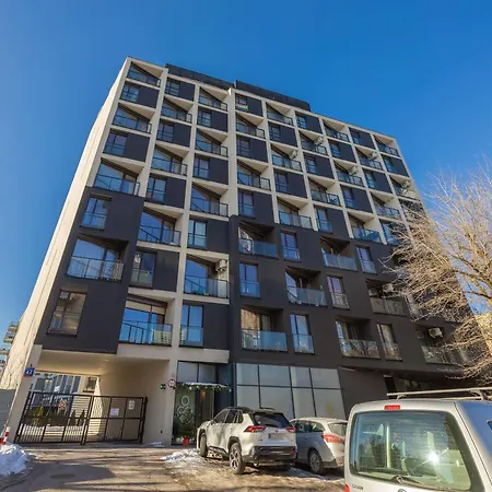 Bright Przyokopowa In The Centre Of With Parking By Renters Appartement