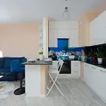 Bright Przyokopowa In The Centre Of With Parking By Renters