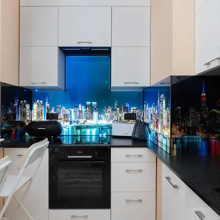 Bright Przyokopowa In The Centre Of With Parking By Renters Apartment Warsaw