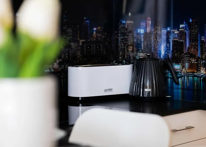 Apartment Bright Przyokopowa In The Centre Of With Parking By Renters *